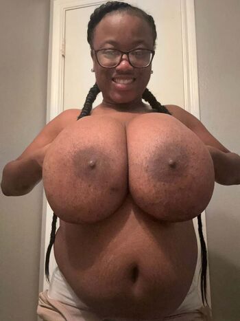 Full leaked Ebony dreams private onlyfans photo
