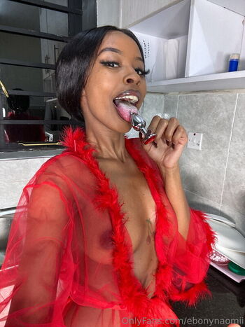 ebonynaomii