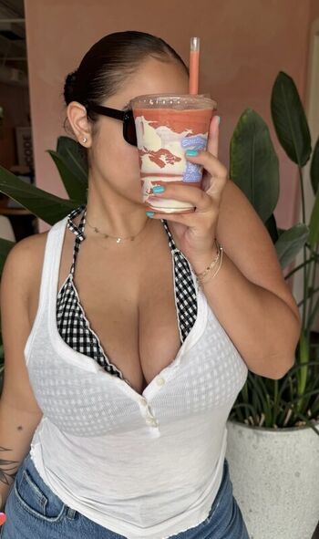 Full leaked Edennisabella private onlyfans photo