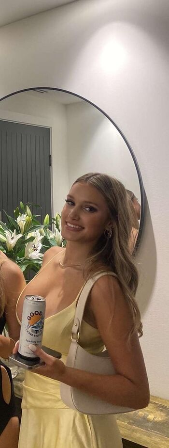 Full leaked Edie nichol private onlyfans photo
