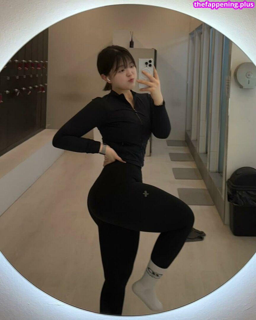 eee_se0_ / 은서 ヌードOnlyFans写真 #4