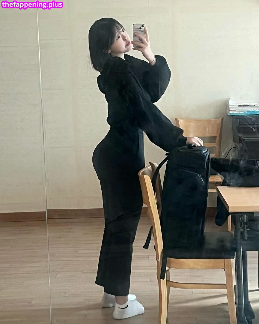 eee_se0_ / 은서 Foto OnlyFans Desnuda #24