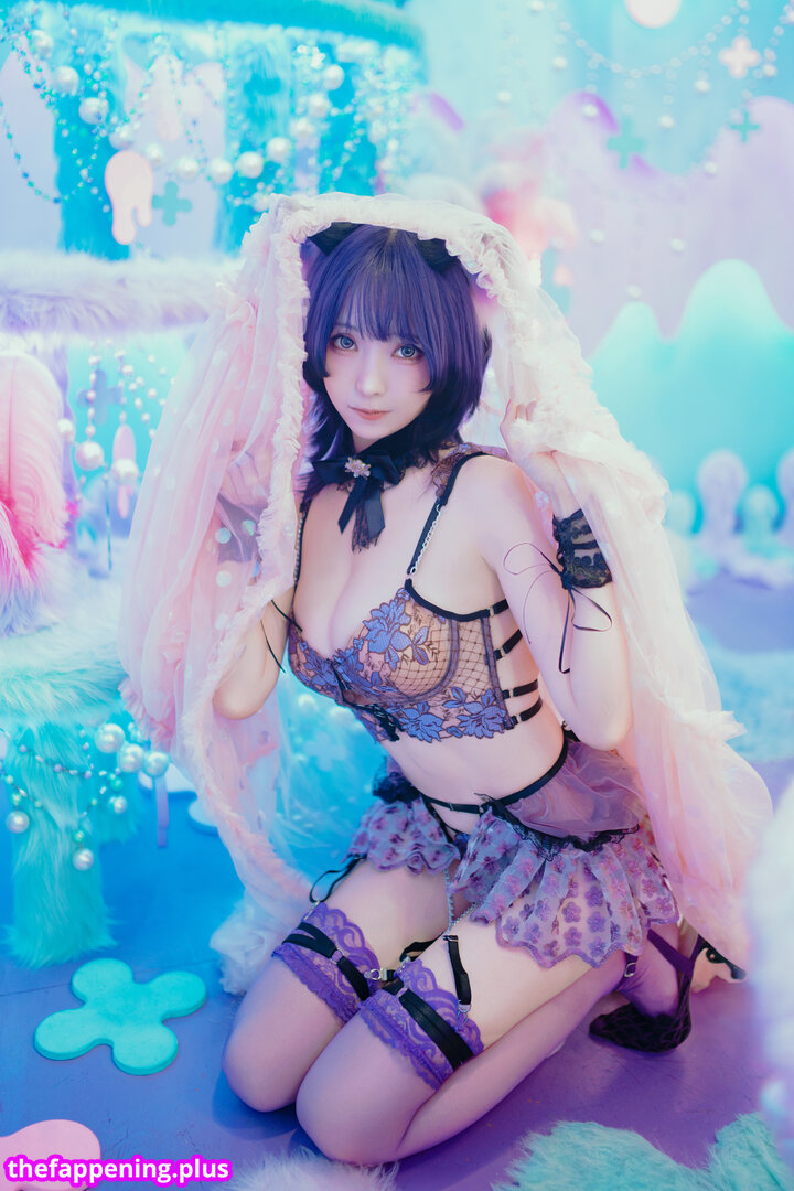 Ely Cosplay / Ely_eee / eeelyeee Nahá OnlyFans fotografie #303