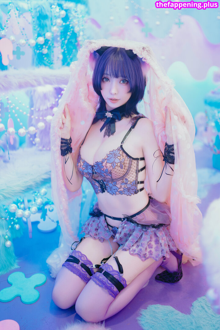 Ely Cosplay / Ely_eee / eeelyeee ヌードOnlyFans写真 #305