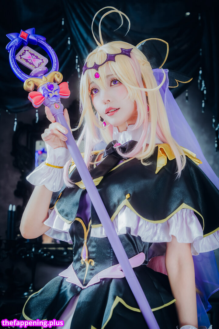 Ely Cosplay / Ely_eee / eeelyeee ヌードOnlyFans写真 #351