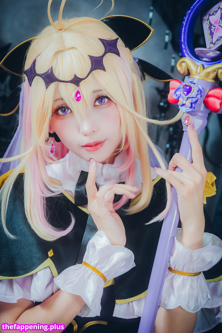 Ely Cosplay / Ely_eee / eeelyeee नग्न OnlyFans फोटो #353