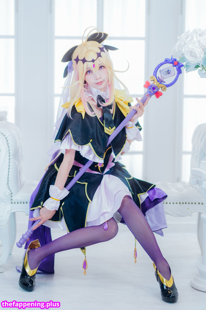 Ely Cosplay / Ely_eee / eeelyeee Фото обнажённых OnlyFans #362