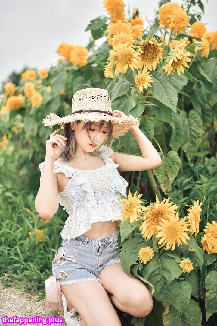 Ely Cosplay / Ely_eee / eeelyeee Фото оголеного OnlyFans #443
