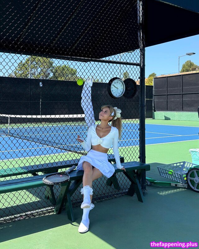 Eeeveenara / Eevee Enara / eeveenara Photo OnlyFans Nu #47