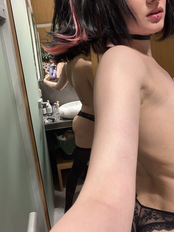 Full leaked Eepy puppygirl private onlyfans photo