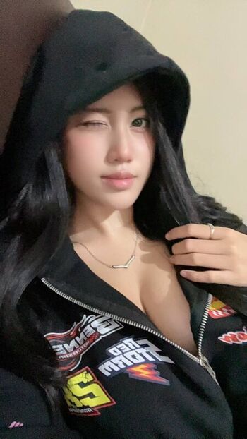Full leaked Ejahazel private onlyfans photo