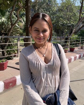 Full leaked Yunacutie/ private onlyfans photo