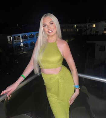 Full leaked El rowlandsxx page private onlyfans photo