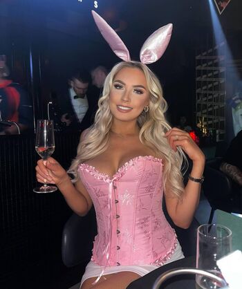 Full leaked El rowlandsxx page private onlyfans photo