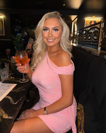Full leaked El rowlandsxx private onlyfans photo