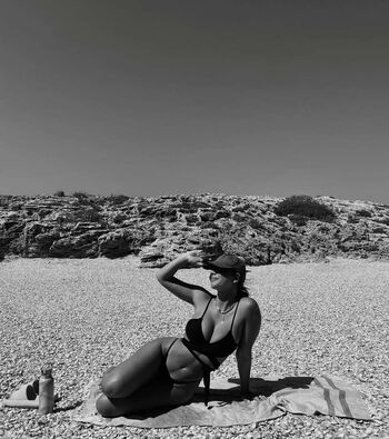 Full leaked Ela be eri elabeeri ela beeri page private onlyfans photo