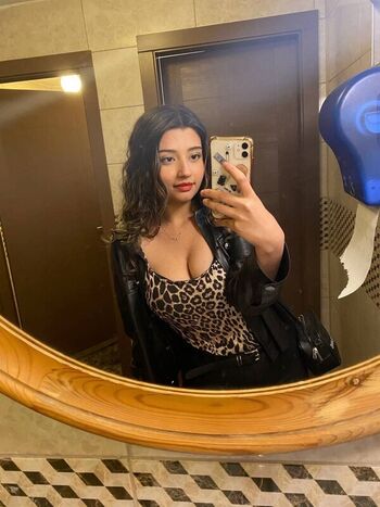 Full leaked Ela kavak private onlyfans photo