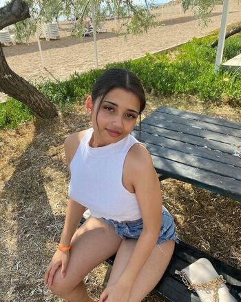 Full leaked Ela kavak private onlyfans photo