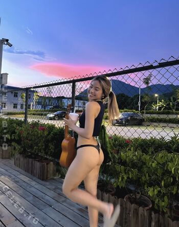 Elaine Gu
