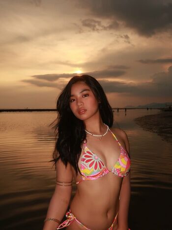 Full leaked Elara lyyy private onlyfans photo