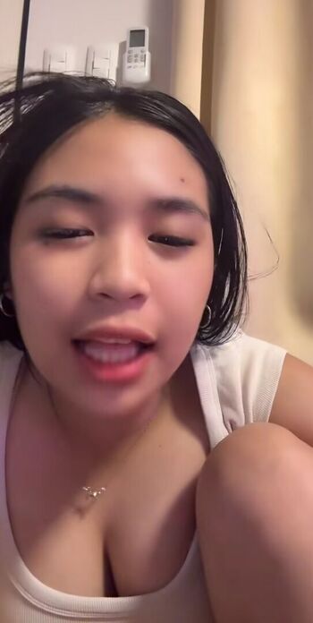 Full leaked Elara lyyy page private onlyfans photo