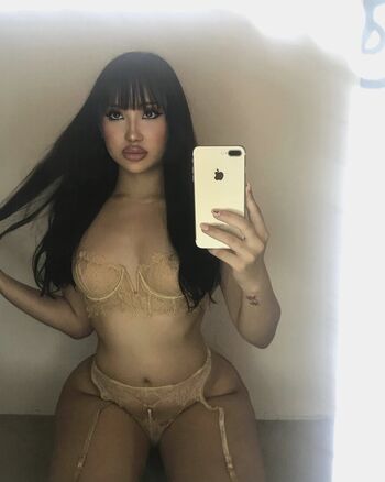 Full leaked Elara private onlyfans photo
