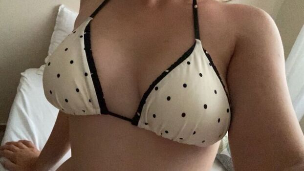 Full leaked Elarrrrra private onlyfans photo
