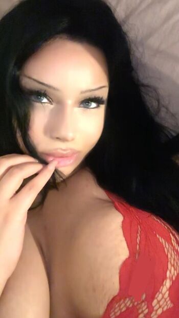 _Elegancewoman_