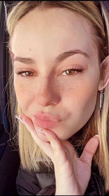 Full leaked Elena lagou private onlyfans photo