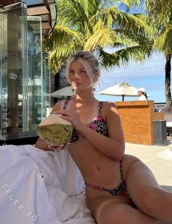 Full leaked Elena zoe private onlyfans photo