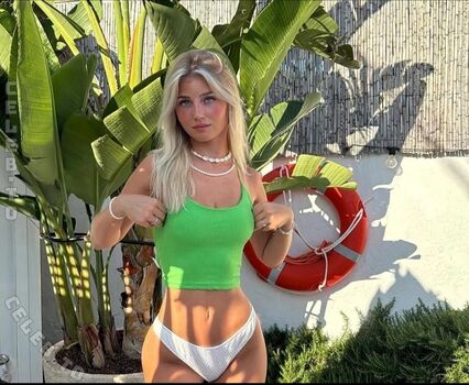 Full leaked Elena zoe private onlyfans photo