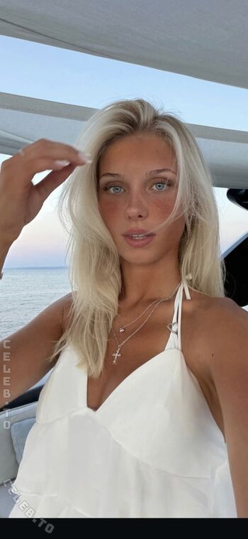 Full leaked Elena zoe private onlyfans photo