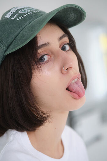Full leaked Elfa floria private onlyfans photo