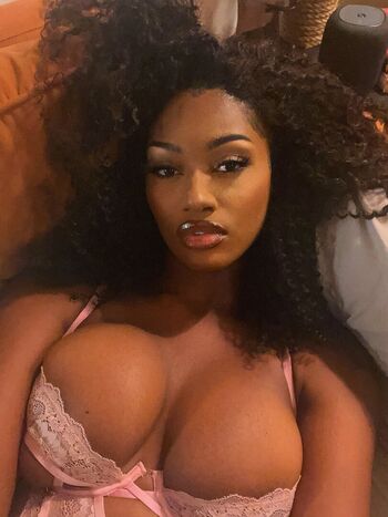 Full leaked Elinda san  page private onlyfans photo