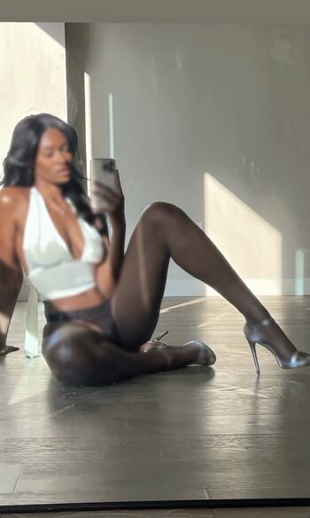 Full leaked Elinda san private onlyfans photo