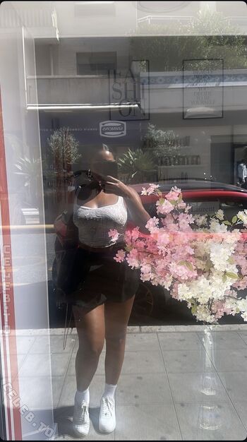 Full leaked Elisa loah rlr private onlyfans photo