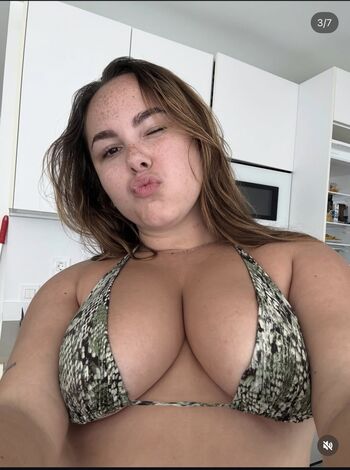Full leaked Elise cptn private onlyfans photo