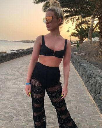 Full leaked Elissa rae hinchliffe private onlyfans photo