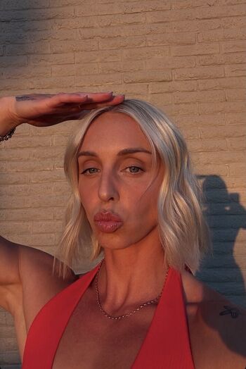 Full leaked Elizabeth clay private onlyfans photo