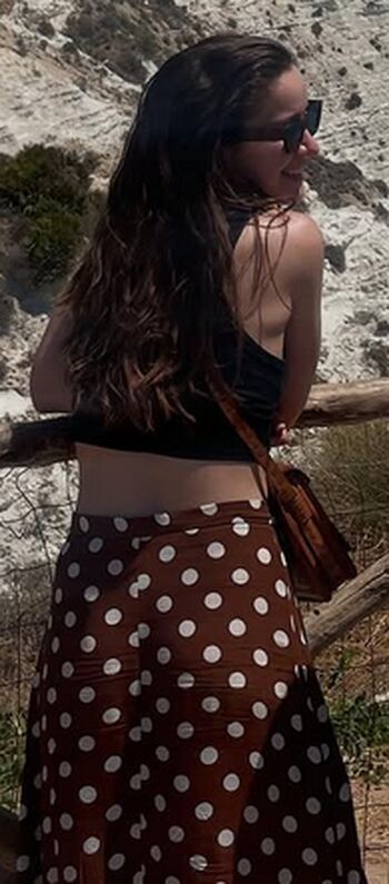 Full leaked Elizabeth dulau private onlyfans photo