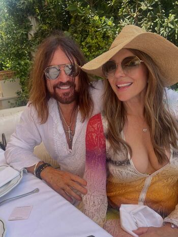 Full leaked Elizabeth hurley page private onlyfans photo