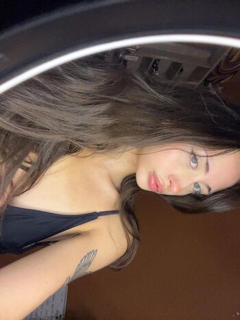 Full leaked Elizabethlynn page private onlyfans photo