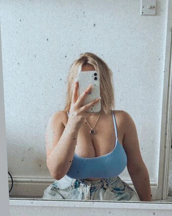 Full leaked Ell private onlyfans photo