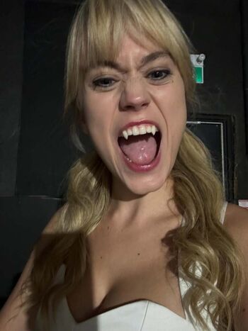Full leaked Ella ballentine page private onlyfans photo