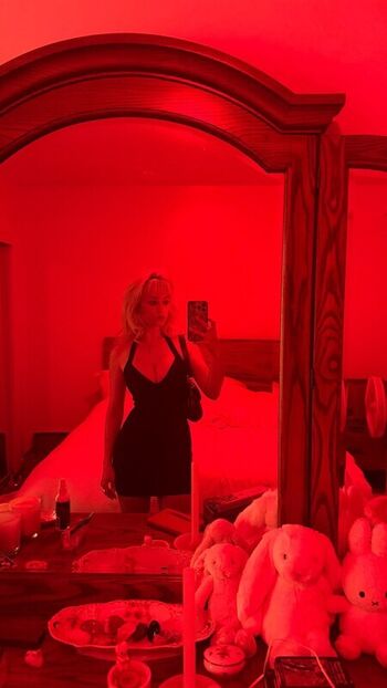 Full leaked Ella ballentine page private onlyfans photo