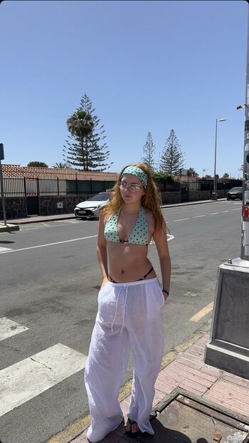 Full leaked Ella deasy private onlyfans photo