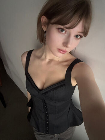 Ella Freya
