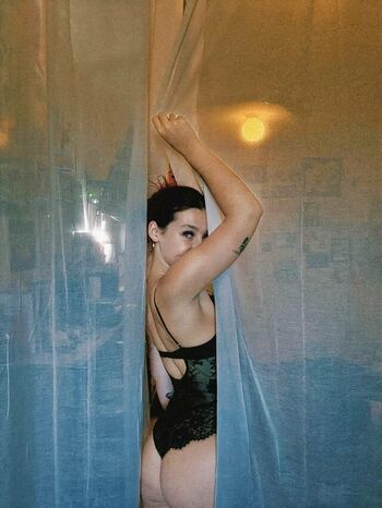 Full leaked Ella hanson private onlyfans photo
