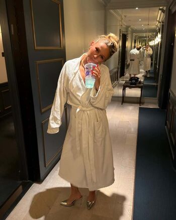 Full leaked Ella horan private onlyfans photo