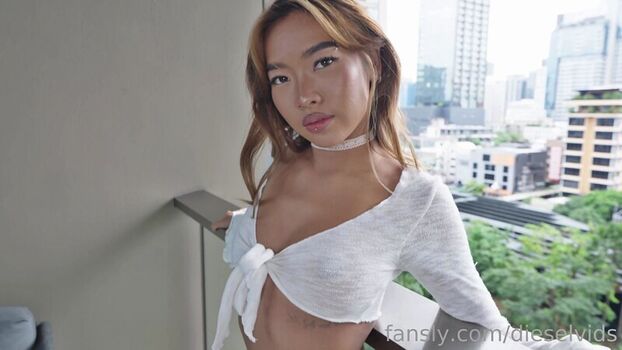 Full leaked Ella mirax private onlyfans photo